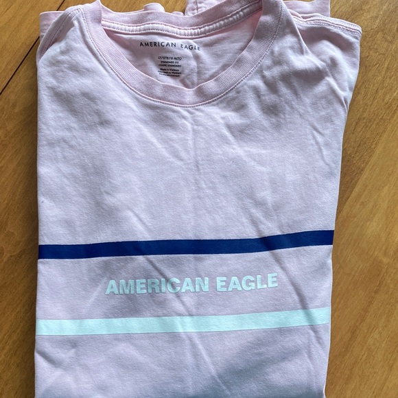 Assorted T-Shirts Bundle - Picture 6 of 7